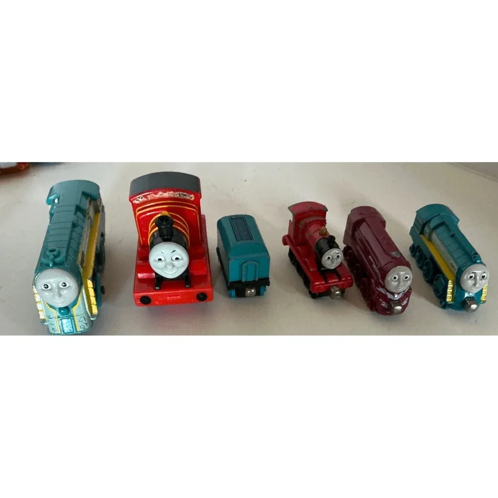 Mattel Thomas & Friends Take-n-Play Diecast Magnetic Train Lot James Connor 6pc